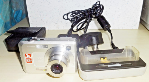 Fotocamera digitale casio - fotocamera,